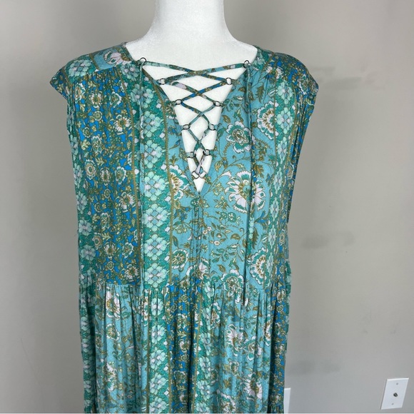 FREE PEOPLE HANALEI BAY LACE UP TIERED OVERSIZED TIERED FLORAL MAXI DRESS XS - Picture 15 of 16